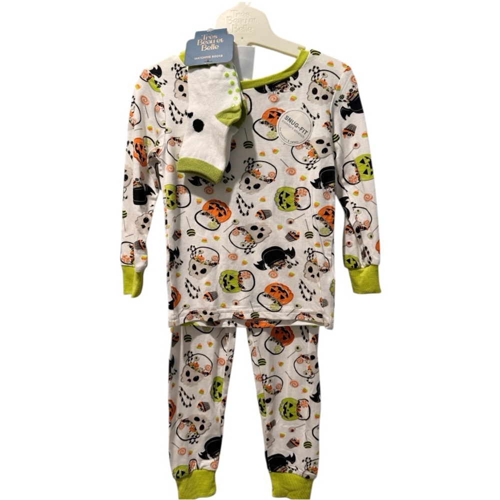Tres Beau Et Belle | Halloween candy pajama set